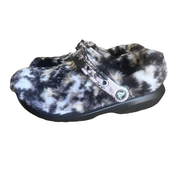 Crocs Faux Fur Classic Fur Sure Animal Print - Picture 1 of 8